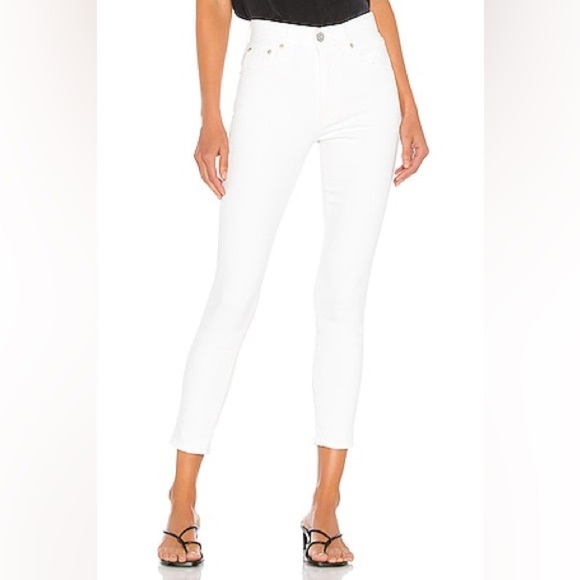 MOUSSY VINTAGE
Kelley Distressed Tapered Crop Jeans In White Size 27 - Picture 1 of 12